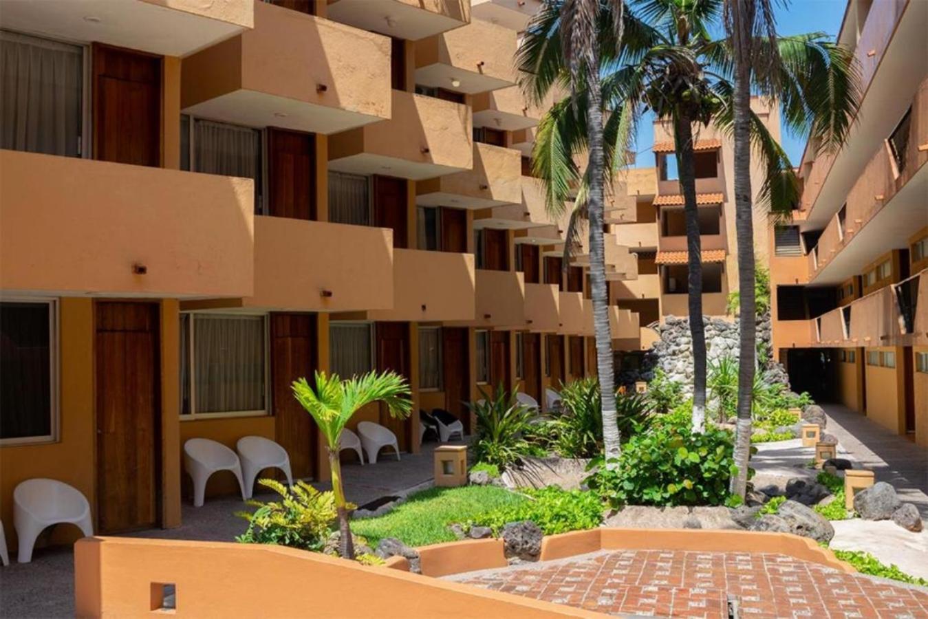 Costa De Oro Beach Hotel Mazatlán Esterno foto